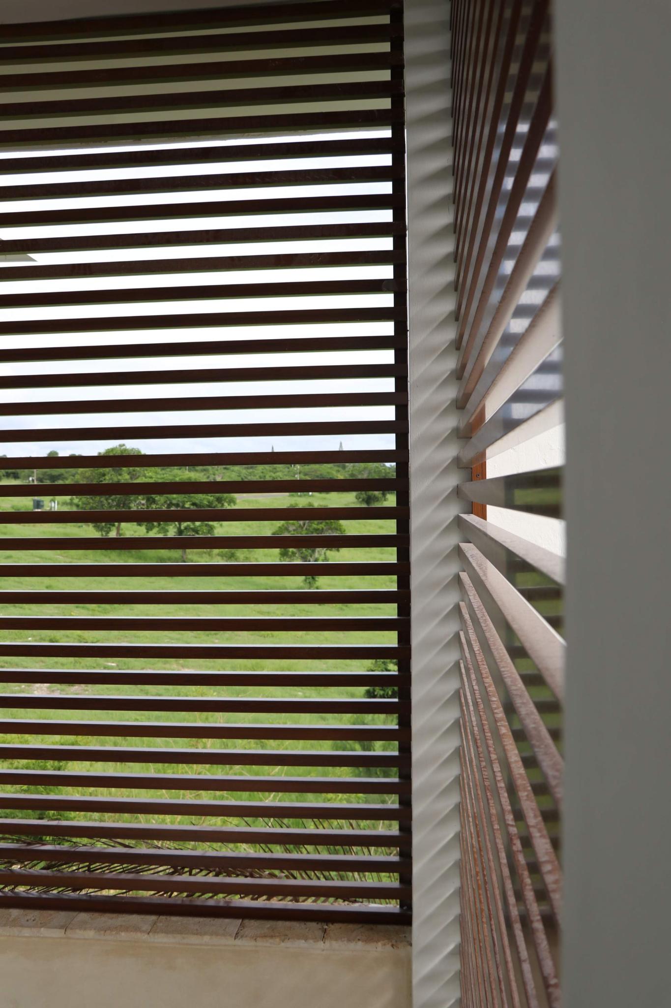 Louvers de Aluminio en República Dominicana — Eurolux SRL