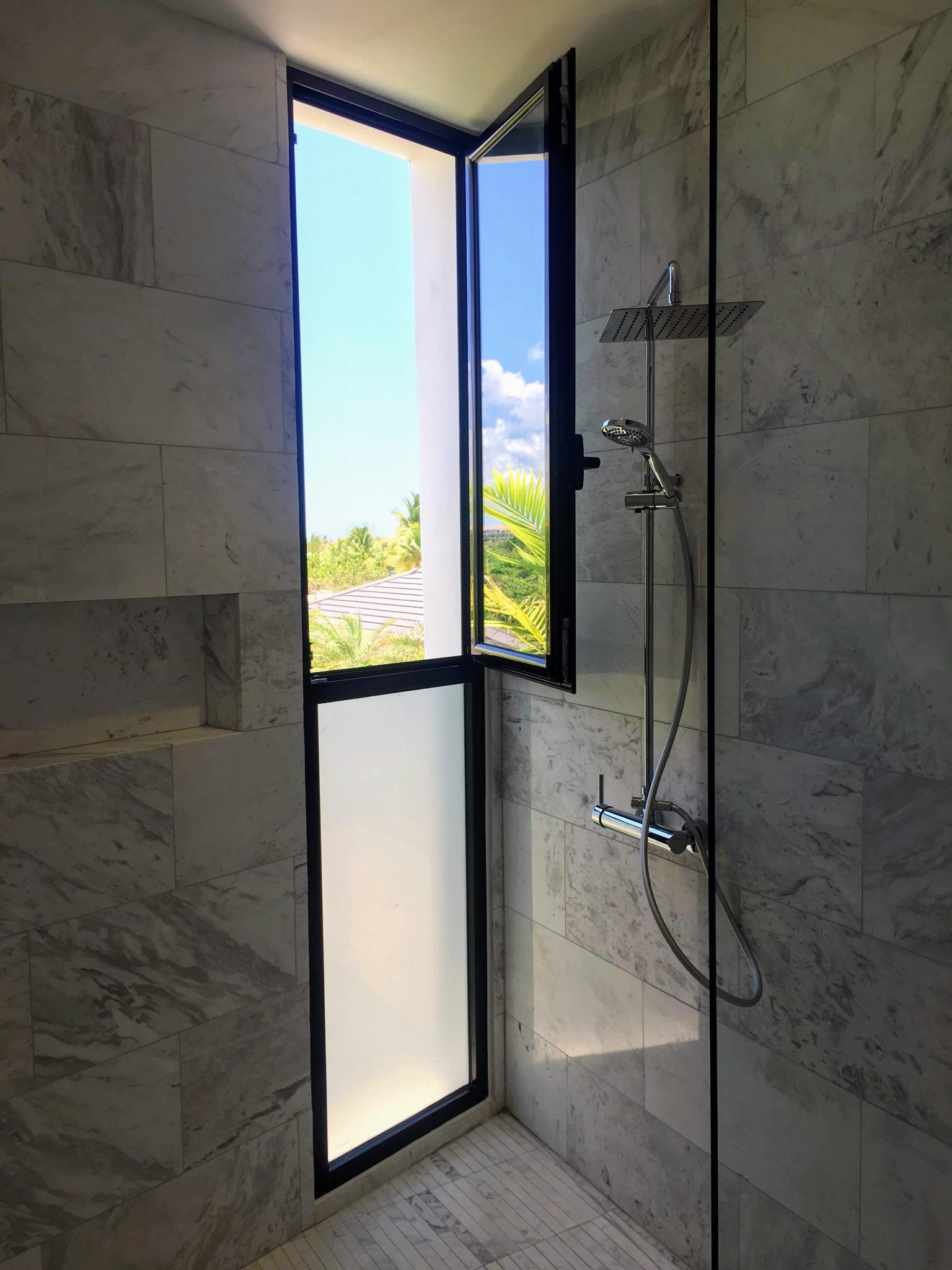 Envolvente ventana oscilo batiente apertura batiente